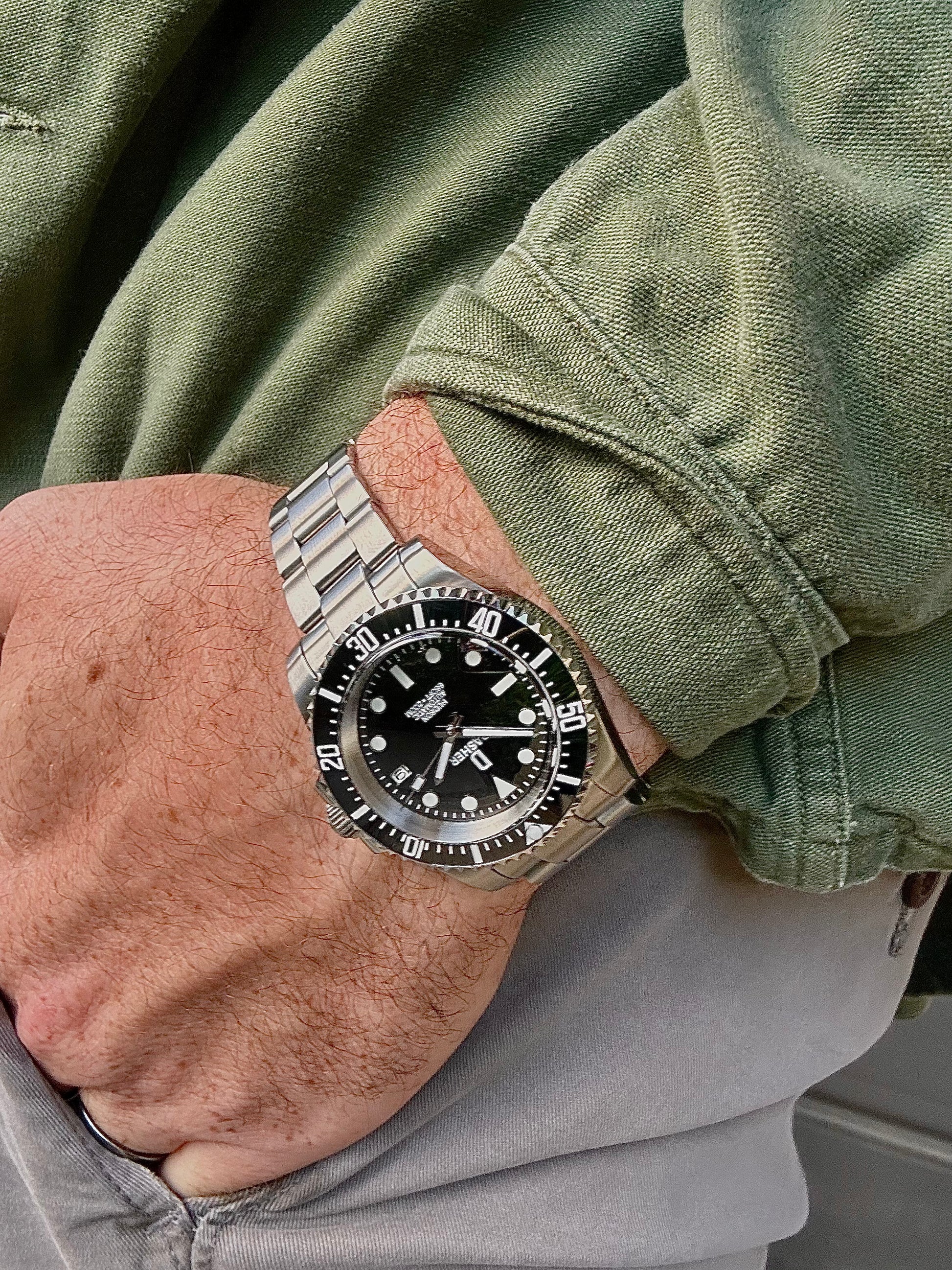 Hudson Diver-Dasher Watch Co.